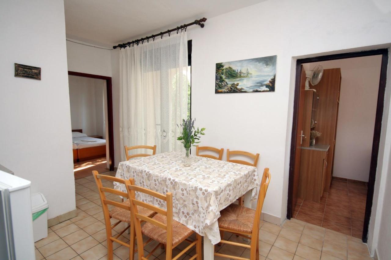 Apartments By The Sea Suha Punta, Rab - 5050 Kampor Ngoại thất bức ảnh